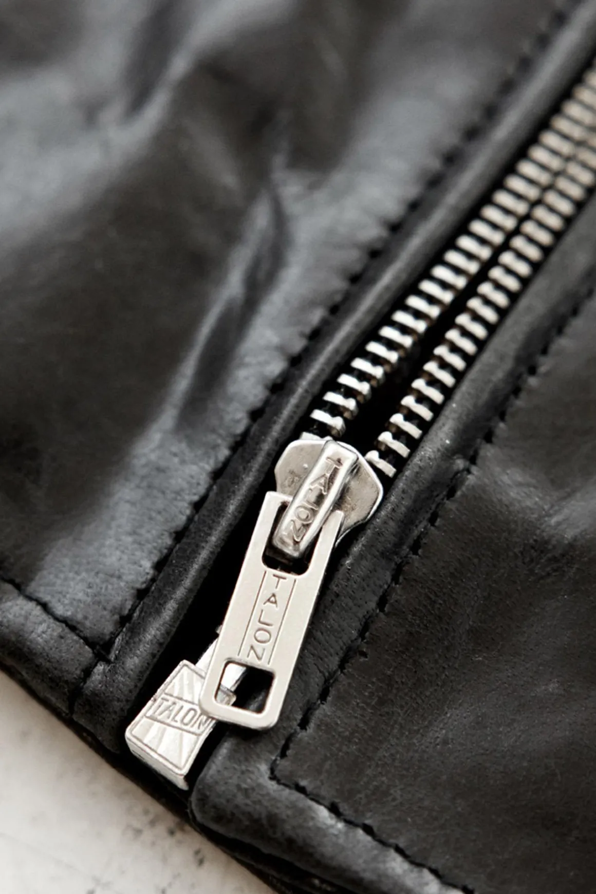 Blouson Homme Avi Leather D-Pocket Jacket