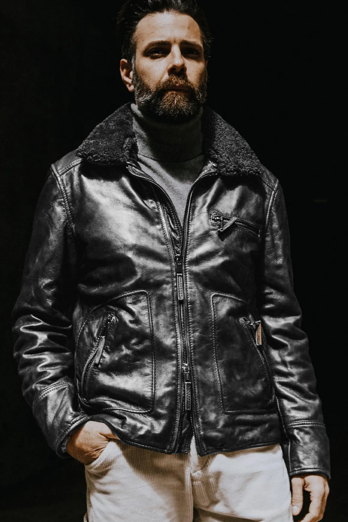 Blouson Homme The Jack Leathers Aviator Black +Collar Rub Off 046 Iron