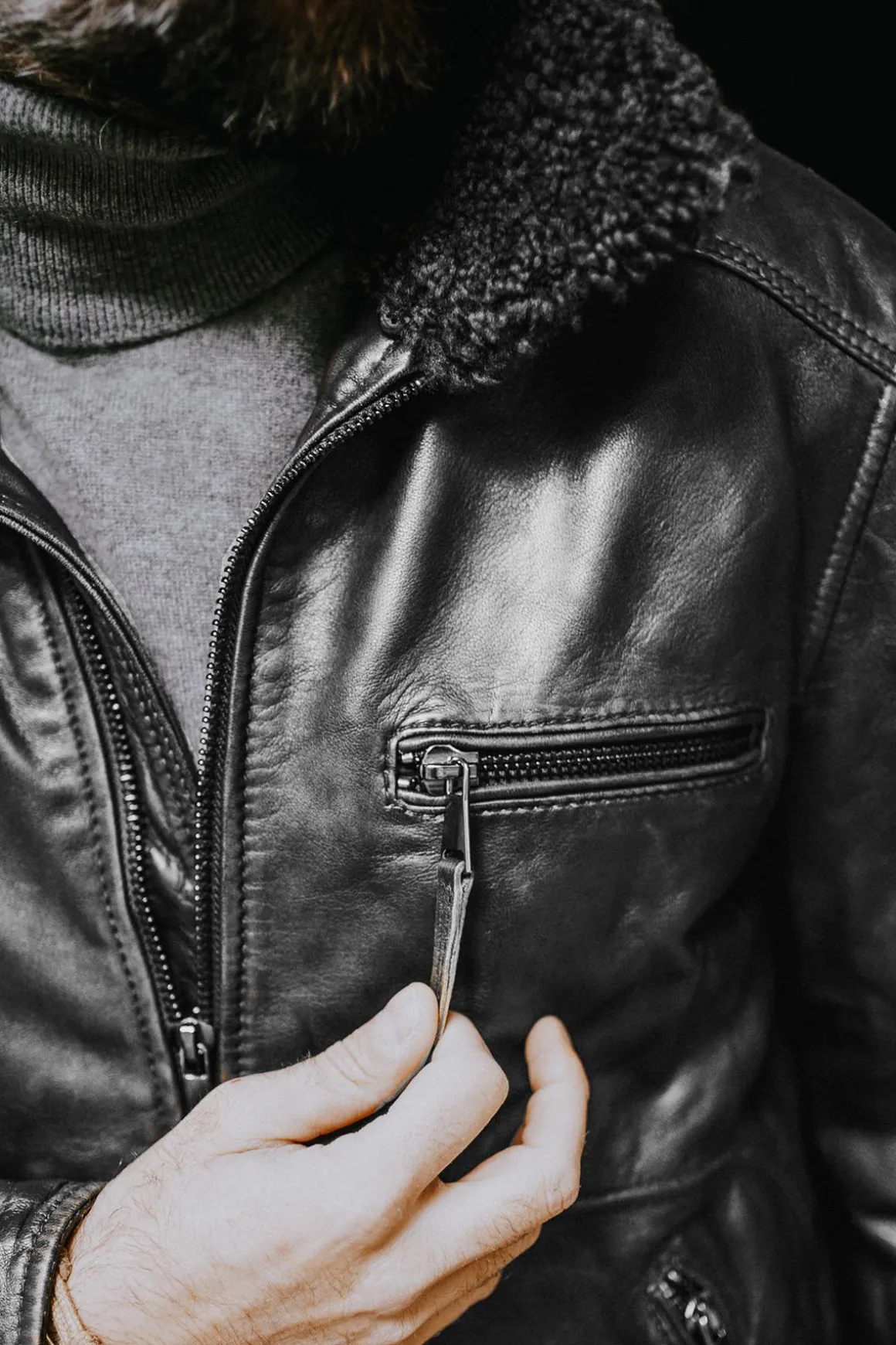 Blouson Homme The Jack Leathers Aviator Black +Collar Rub Off 046 Iron