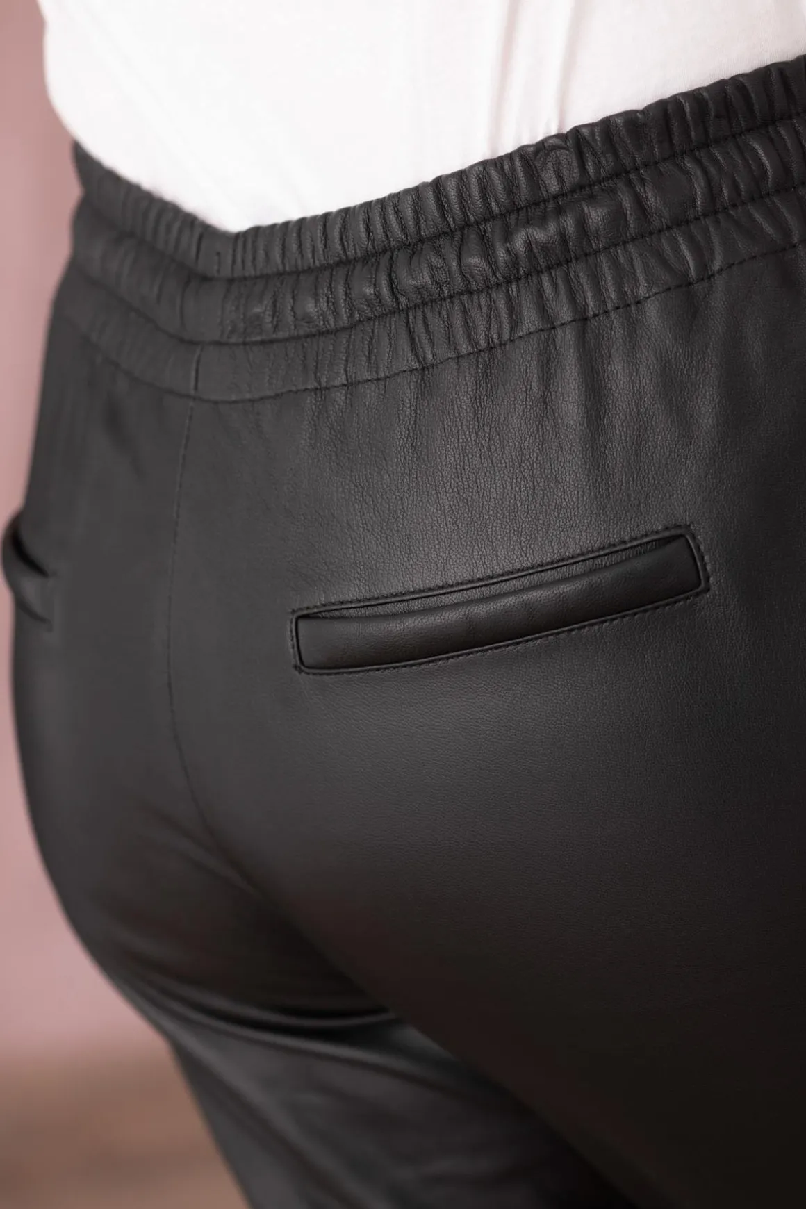 Pantalon Femme Oakwood Gift Noir 501