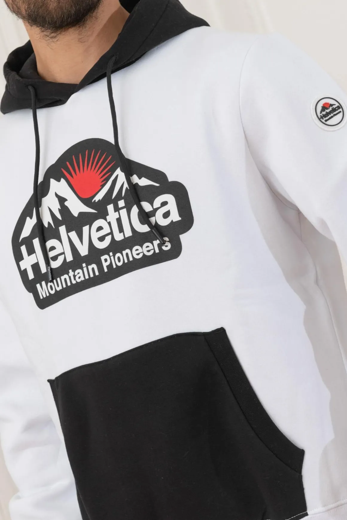 Pull/Sweatshirt Homme Helvetica Mountain Pioneers Wingo White